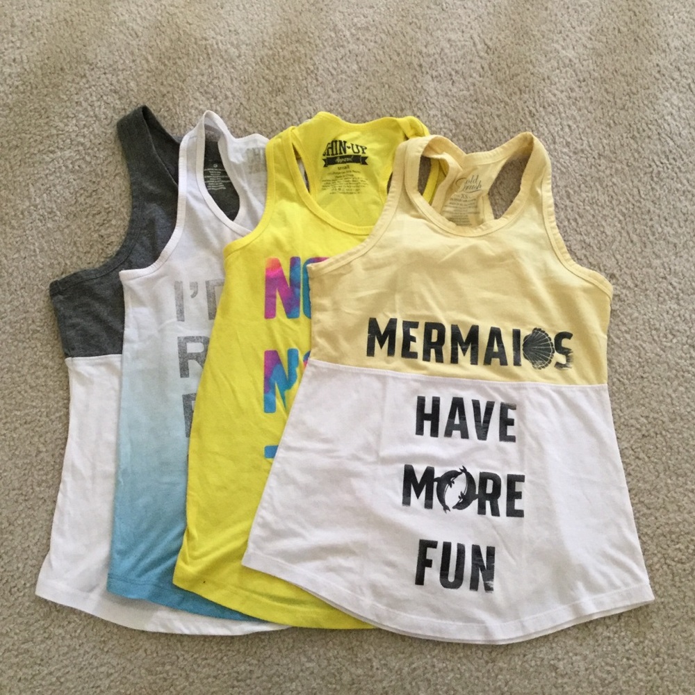 Kids set of 4 tank tops